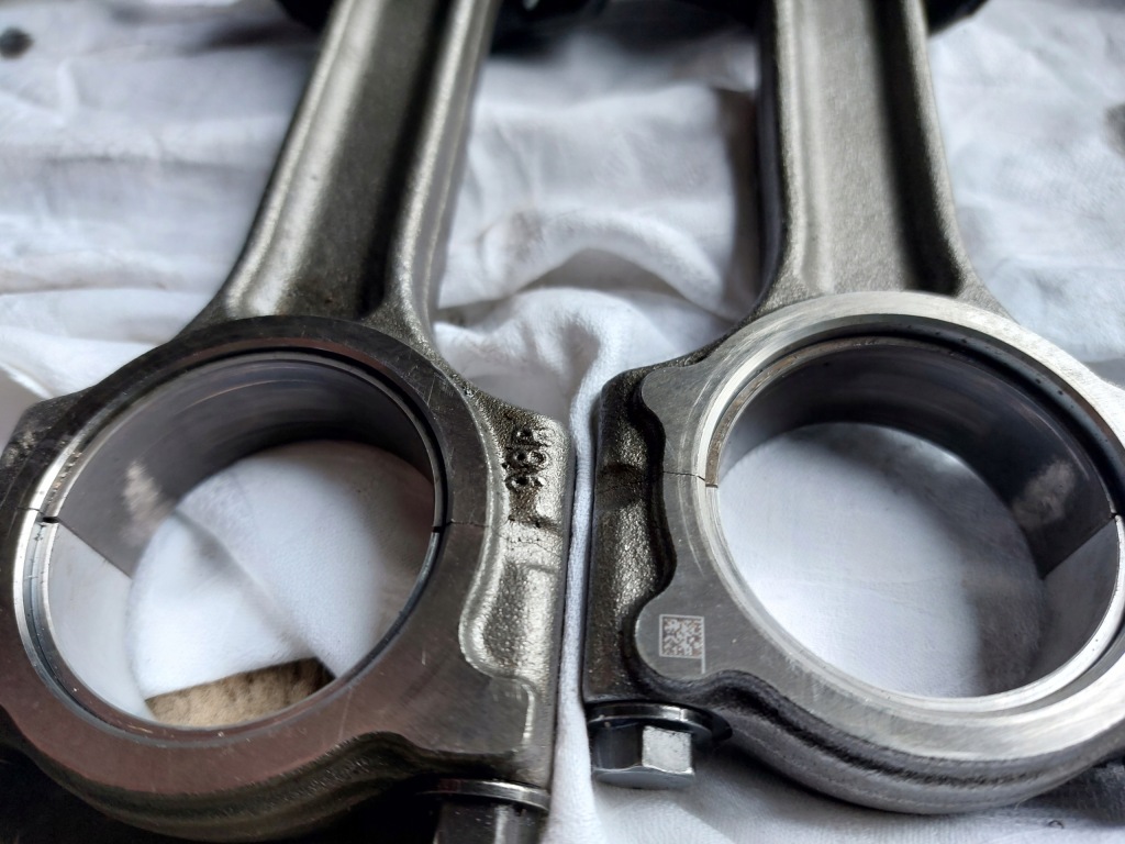 Поршень шатун mercedes w177 1.5 d k9kh471 19r Недорого