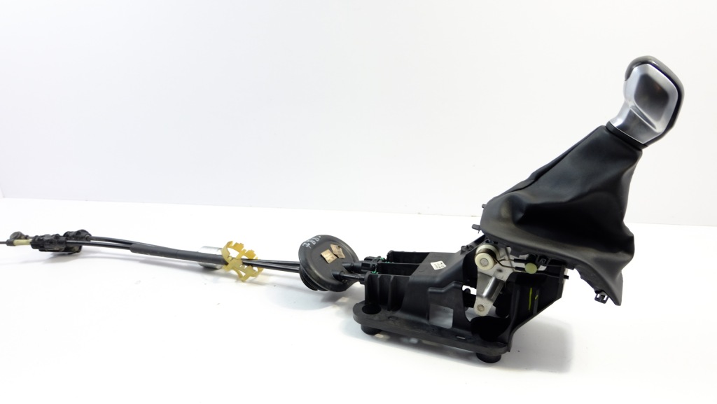 Peugeot 2008 1.6 vti вибірник передач троси Зі Шроту