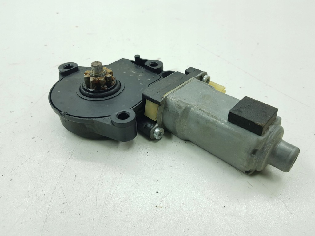 Kia sportage левая сторона моторчик подъёма стекло дверь задних в Украине