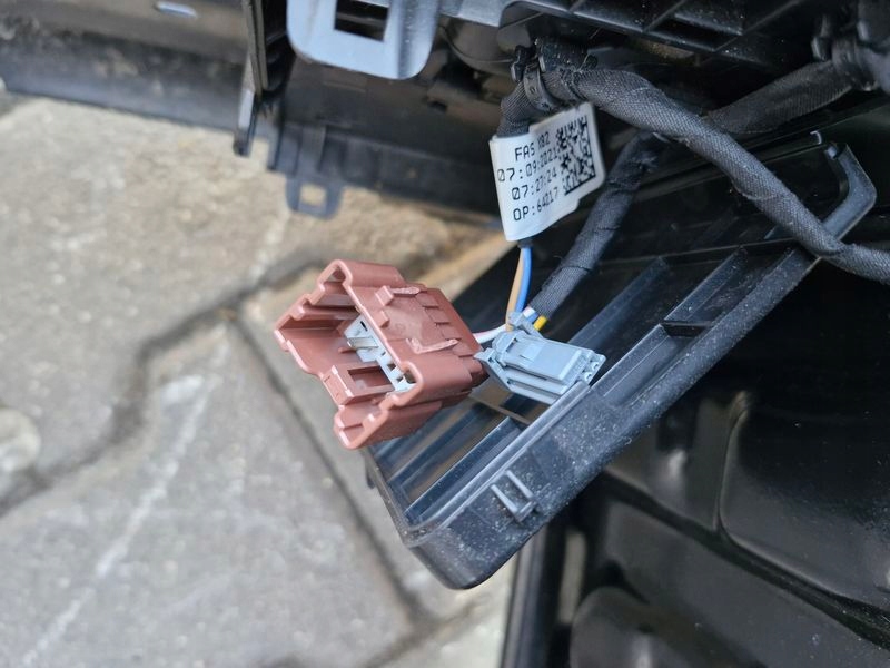 фото №11, Renault trafic iii 3 talento ii 2 сиденье пассажира правый перед лавка двойной