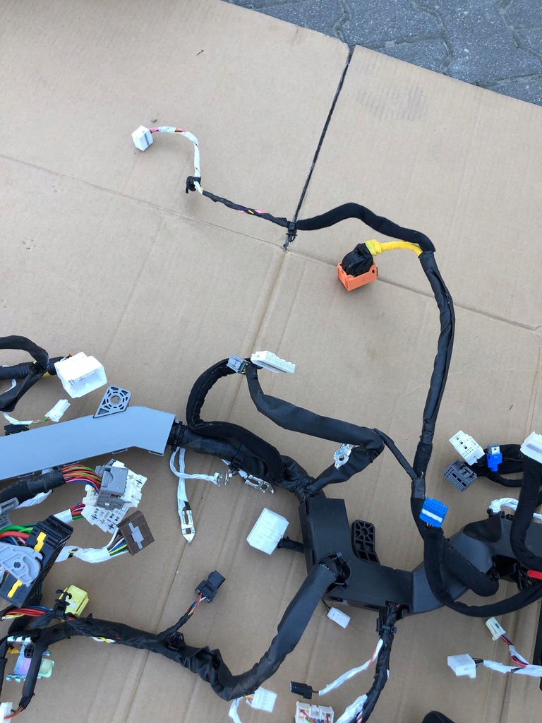 фото №7, Hyundai i30n i30 iii n lift 2020- джгут електропроводка pod панель 91160-s0170