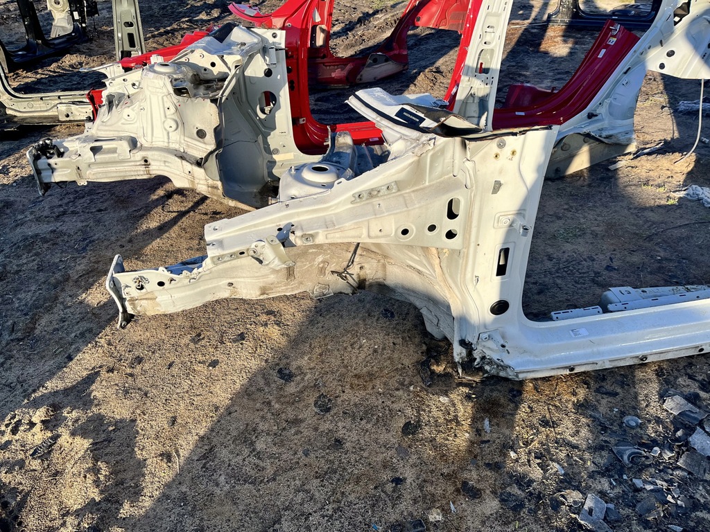 фото №1, Чверть лонжерон перед ліва seat arona 17-