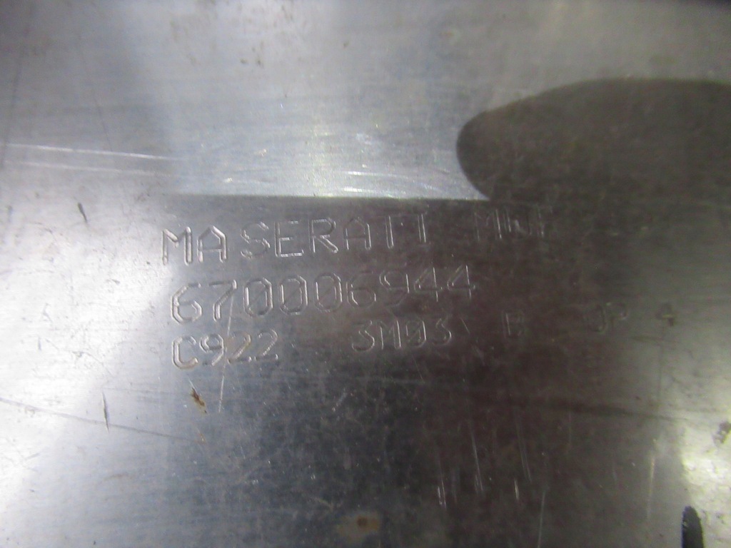 фото №6, Выхлоп гаситель средний резонатор maserati ghibli 3.0d 670006944