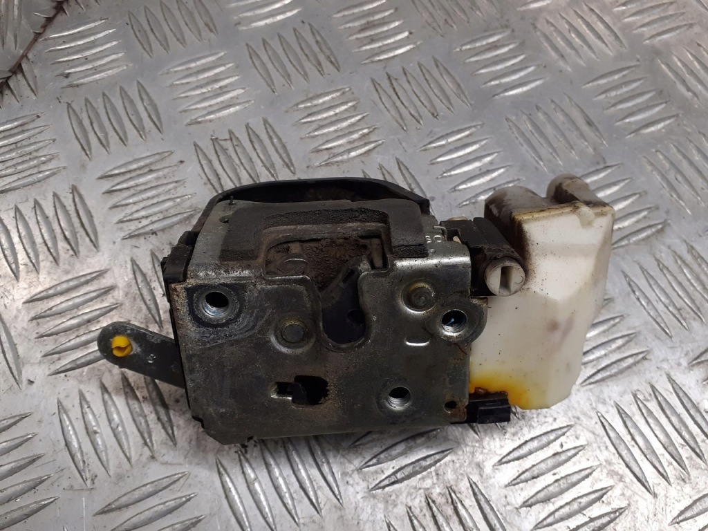 фото №2, Замок дверь центральный левый задняя alfa romeo 147