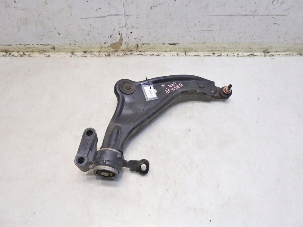 Рычаг правый перед mini one 2 r56 1.4 6772302 10353212 Киев