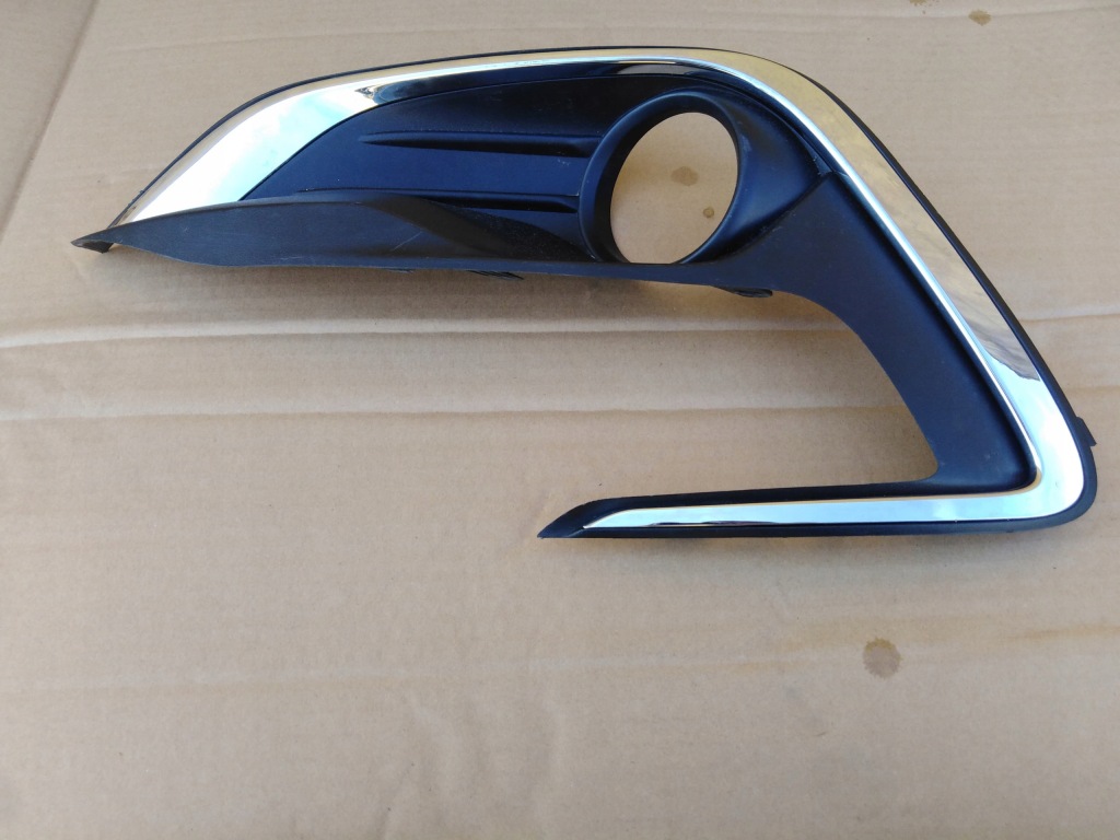 фото №1, Ford ka plus lift j7bb-15b216-a решётка бампера