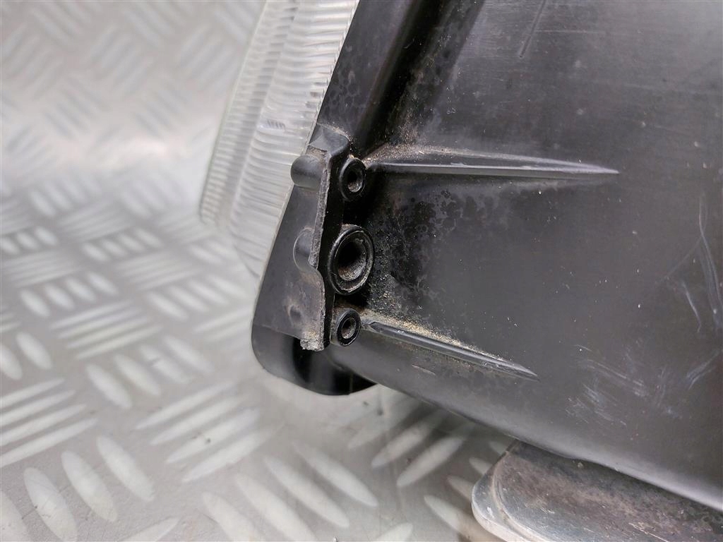 фото №13, Фара лампа перед права skoda superb ii ксенон 3t1941016e