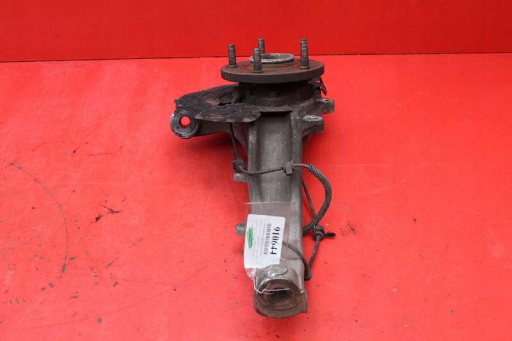 фото №9, Поворотный кулак ступица правая перед jeep grand cherokee iii wk 4.7 v8 238 km 04-10