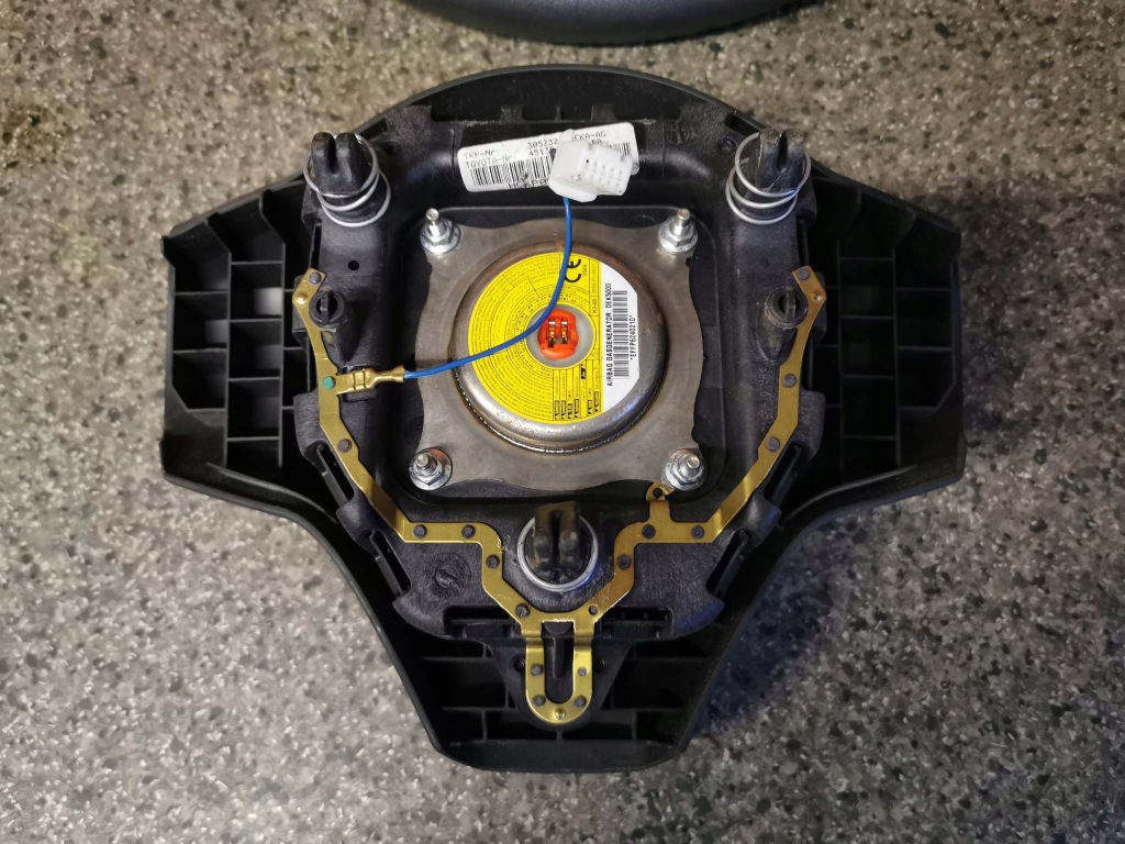 фото №5, Воздуховод подушка безопасности toyota yaris ii 45130-0d150-bo