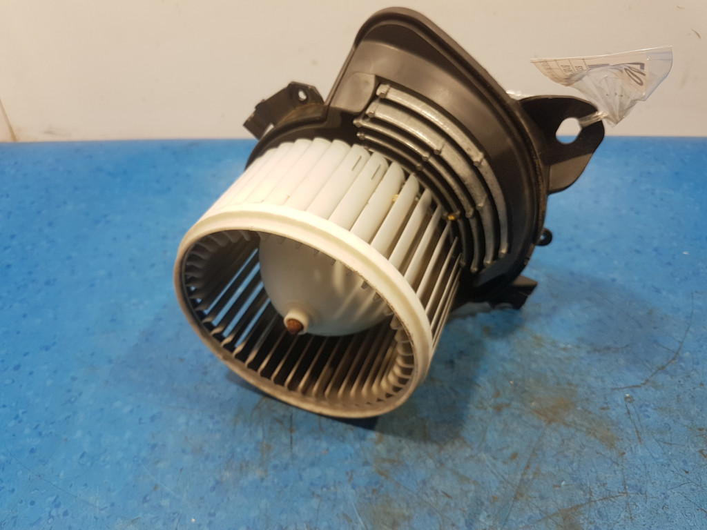 фото №7, Fiat punto 2012 повітродувка повітря a43000800