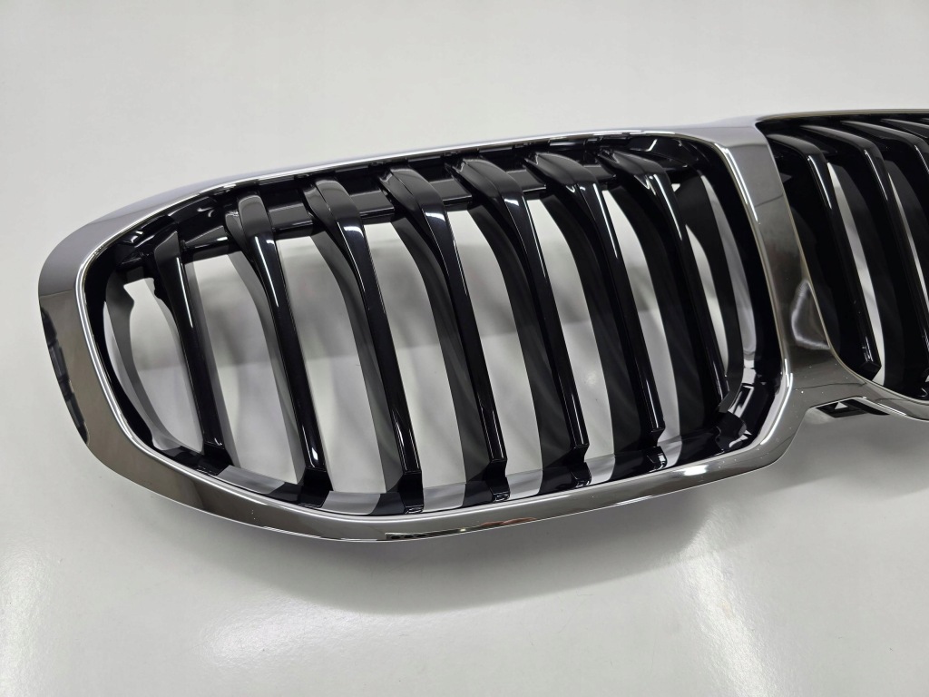 фото №3, Решётка радиатора решётка радиатора решётки радиатора bmw 1 f40 19- перед