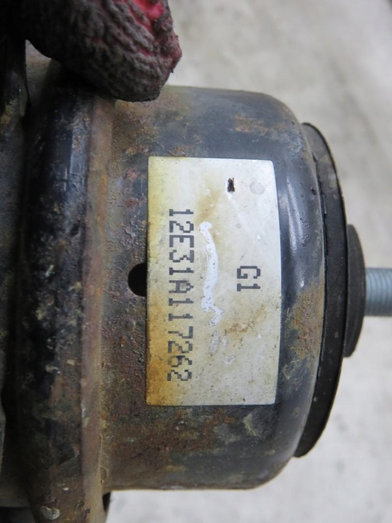 фото №3, Кронштейн подушка двигуна sportage iii 1.7 crdi