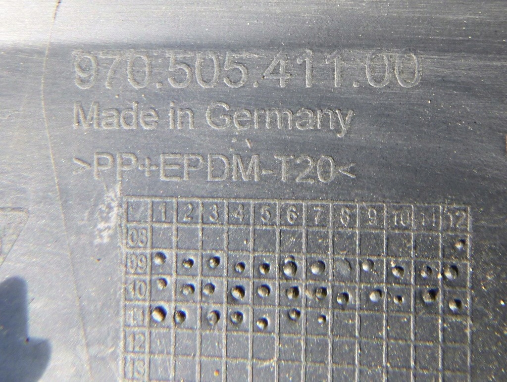 фото №11, Porsche panamera бампер задня 97050541100