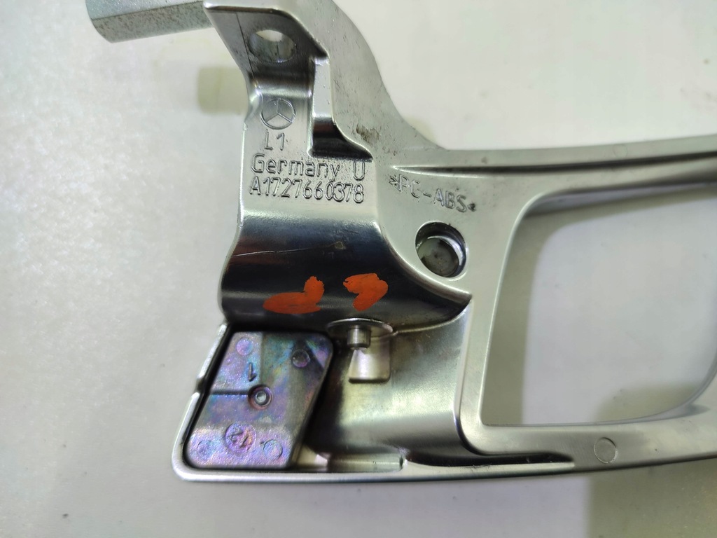 фото №3, Mercedes r172 ручка внутренняя левая a1727660378