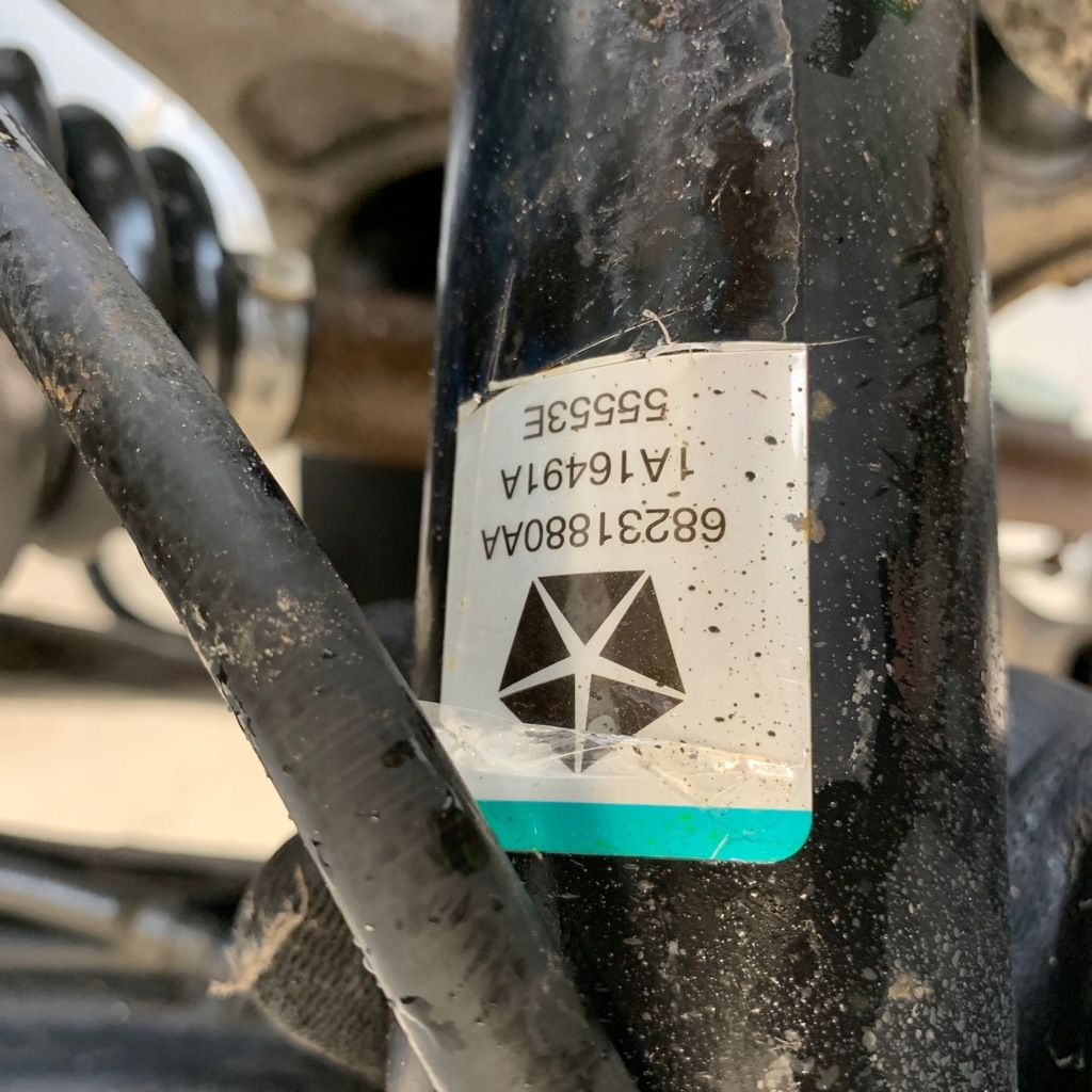 фото №13, Поворотний кулак права задня важіль kpl. jeep grand cherokee iv wk2 lift 3.0 cdr 18r