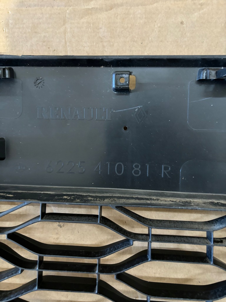 фото №11, Решітка бампера перед dacia sandero ii lift stepway 2017- 622541081r