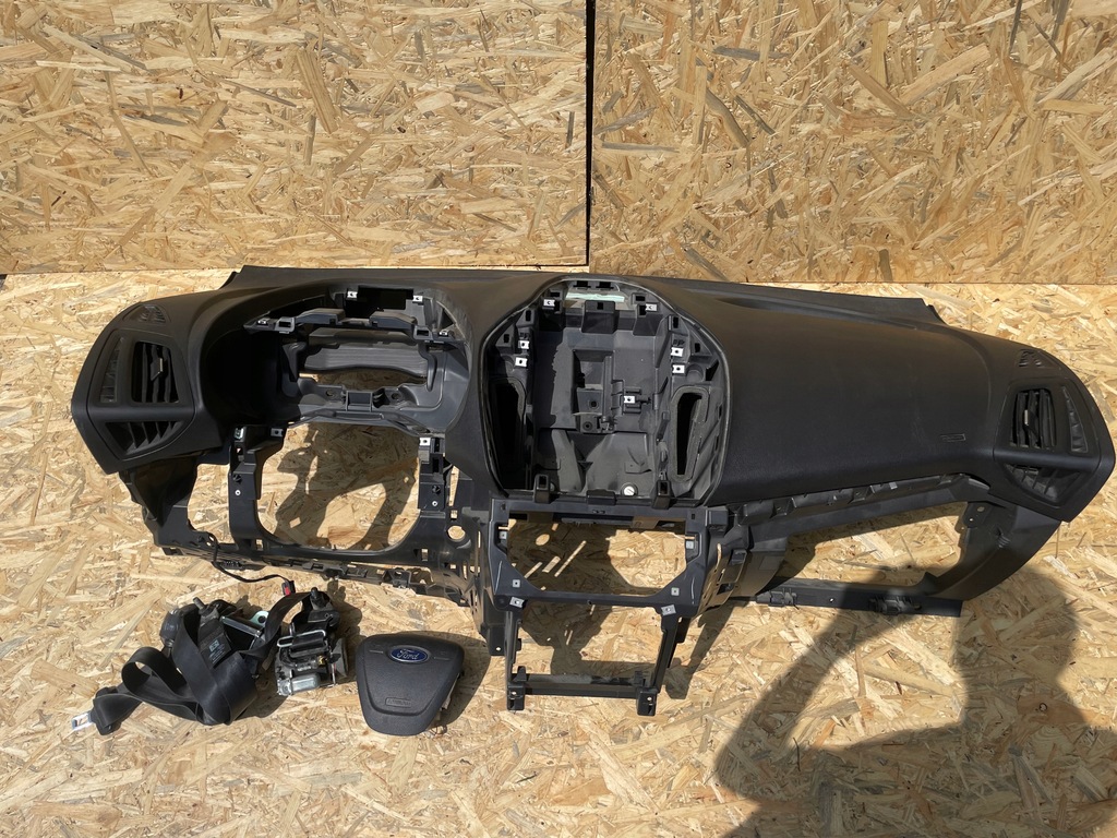 фото №1, Ford connect консоль панель приладів приладова подушка безпеки ремені оригінал