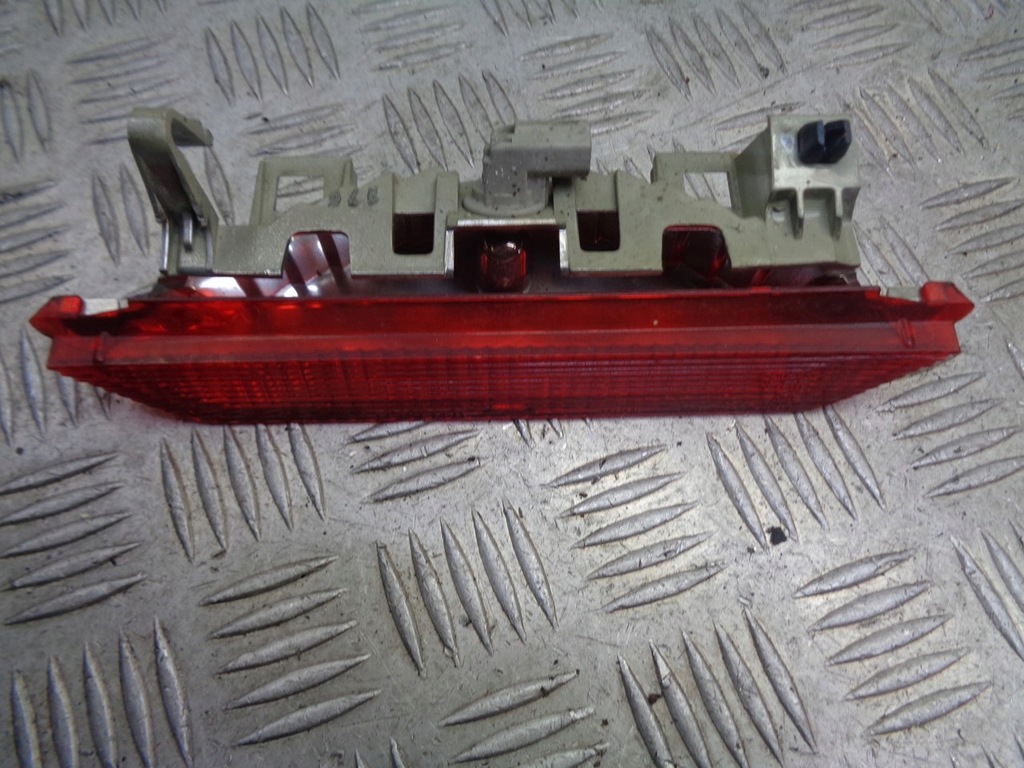 фото №1, Свет стоп-сигнал toyota yaris i