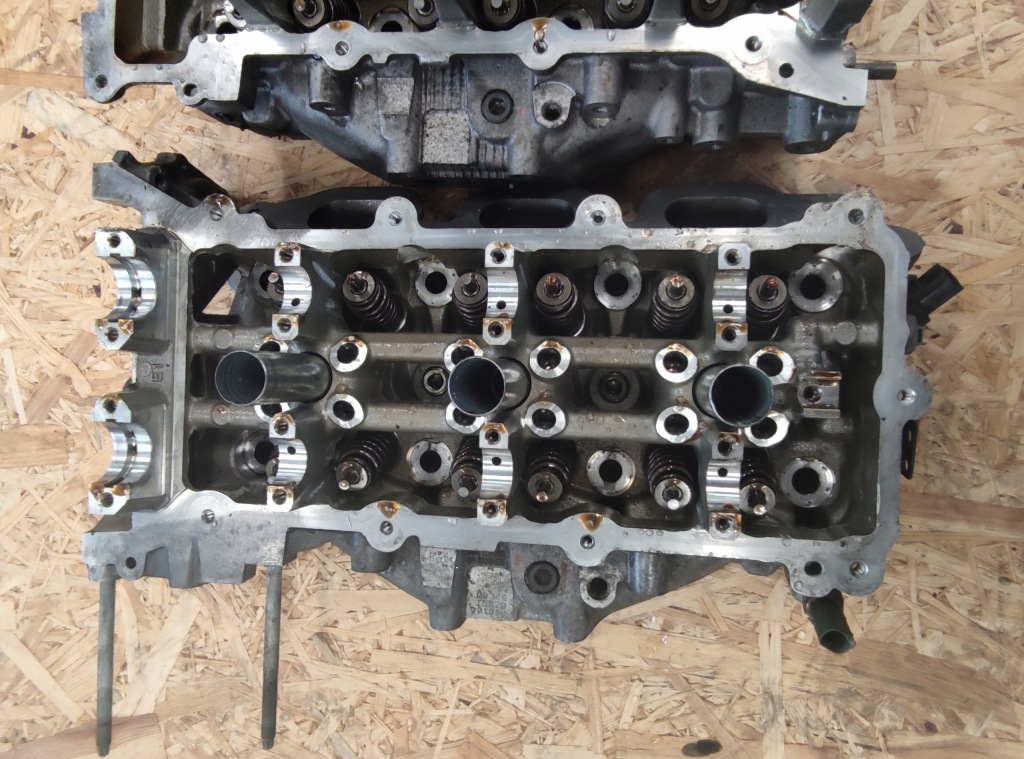 Chrysler 300c 2 головка двигатель запчасти Киев