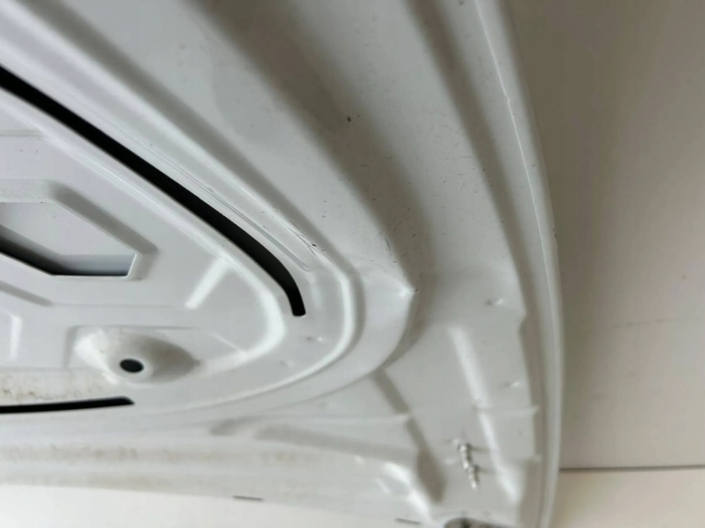 Tesla 3 капот кришка двигуна оригінал Недорого