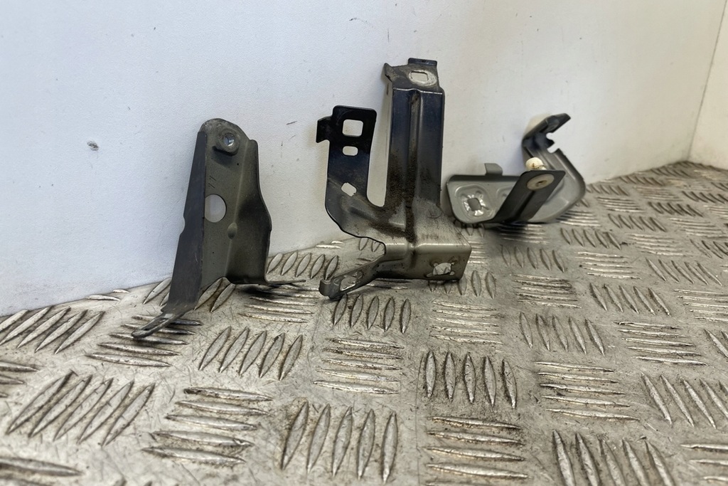 фото №9, Кронштейн передній lewego крила bmw 4 gran coupe f36 7255821 3.0l