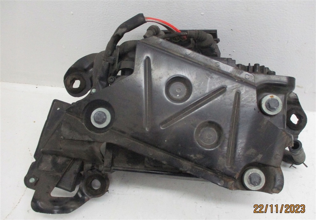 фото №8, Компрессор подвеска распределитель vw phaeton 3d 3d0616005h