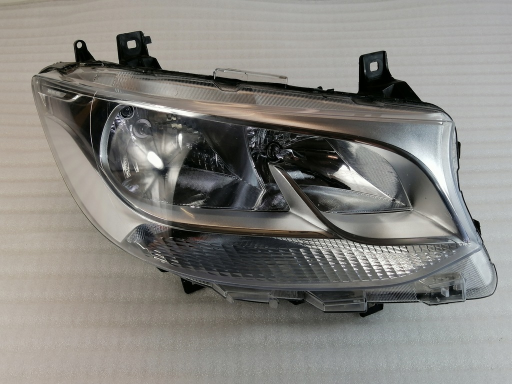 фото №1, Mercedes sprinter 910 лампа правая перед