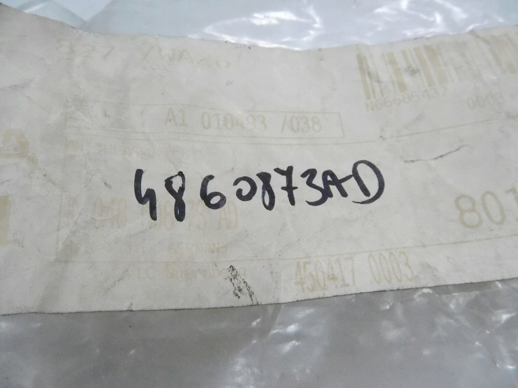 фото №7, Бампер, отбойник крышки багажника mopar jeep grand cherokee оригинальный номер 4860873ad