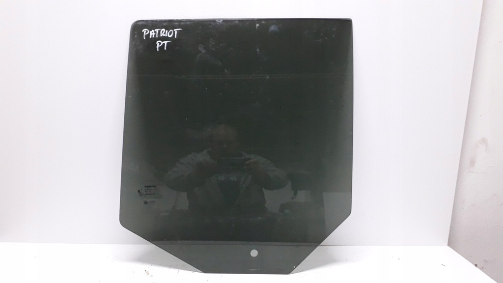 фото №1, Jeep patriot mk 07- стекло левая задняя большая ..8