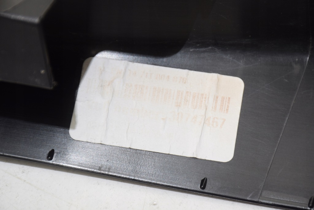 фото №7, Volvo v60 ii 2019 - молдинг рамка прокладка стекло дверь левая задняя