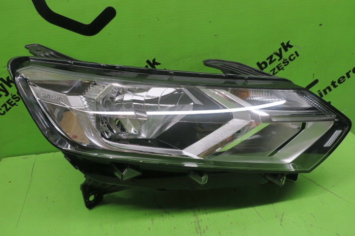 фото №1, Sandero iii jogger фара правый обычный 2021-