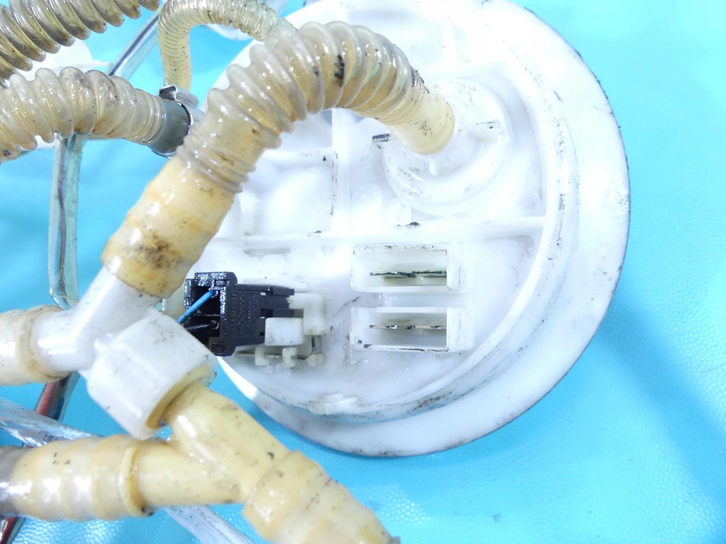 фото №8, Помпа насос пального audi a8 d3 3.0 tdi 4e0919679g