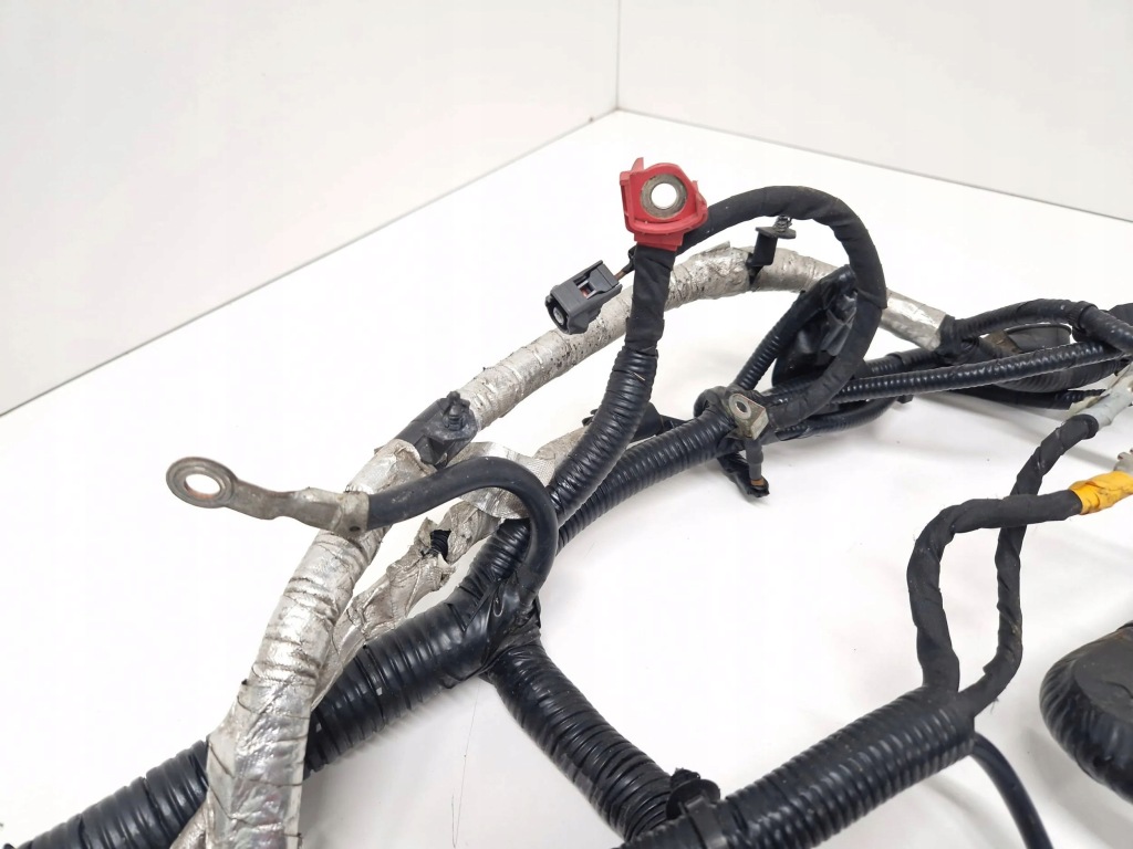 Ford mondeo mk v 2017 plus / клемма / шланг аккумулятор с Разборки