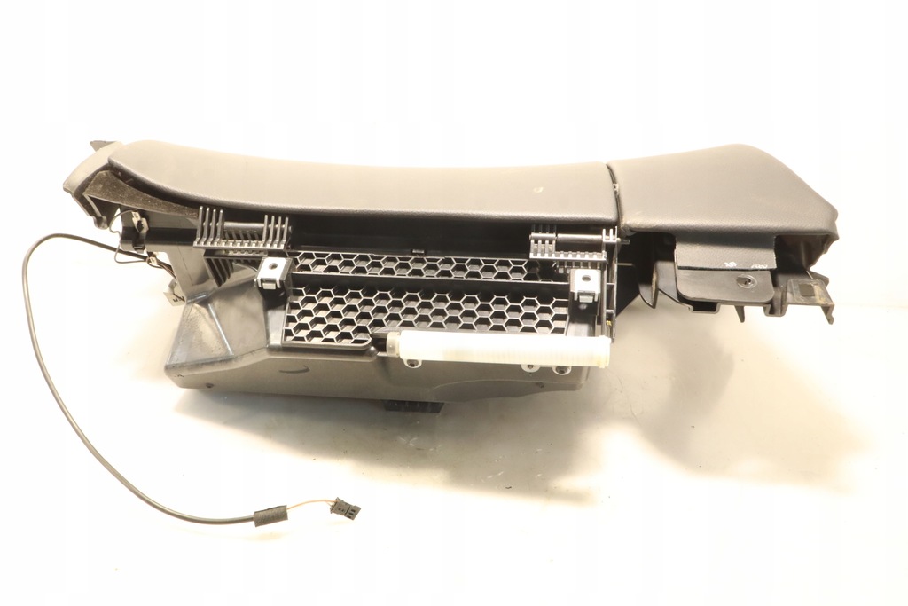 фото №4, Бардачок пасажира mercedes cls w219