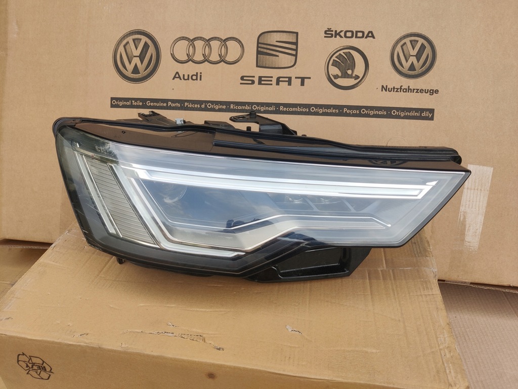 фото №1, Audi a6 c8 4k0 лампа права matrix led комплектна 4k0941040