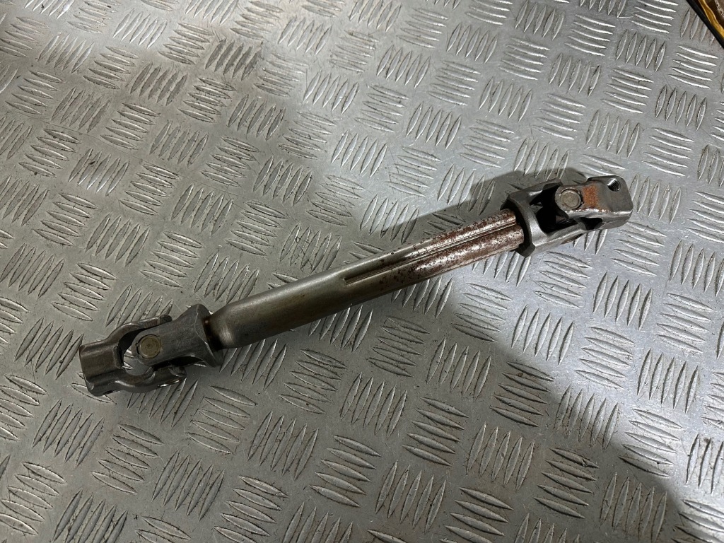 Lancia delta 3 хрестовина колонки кермового європа 50410545 Зі Шроту