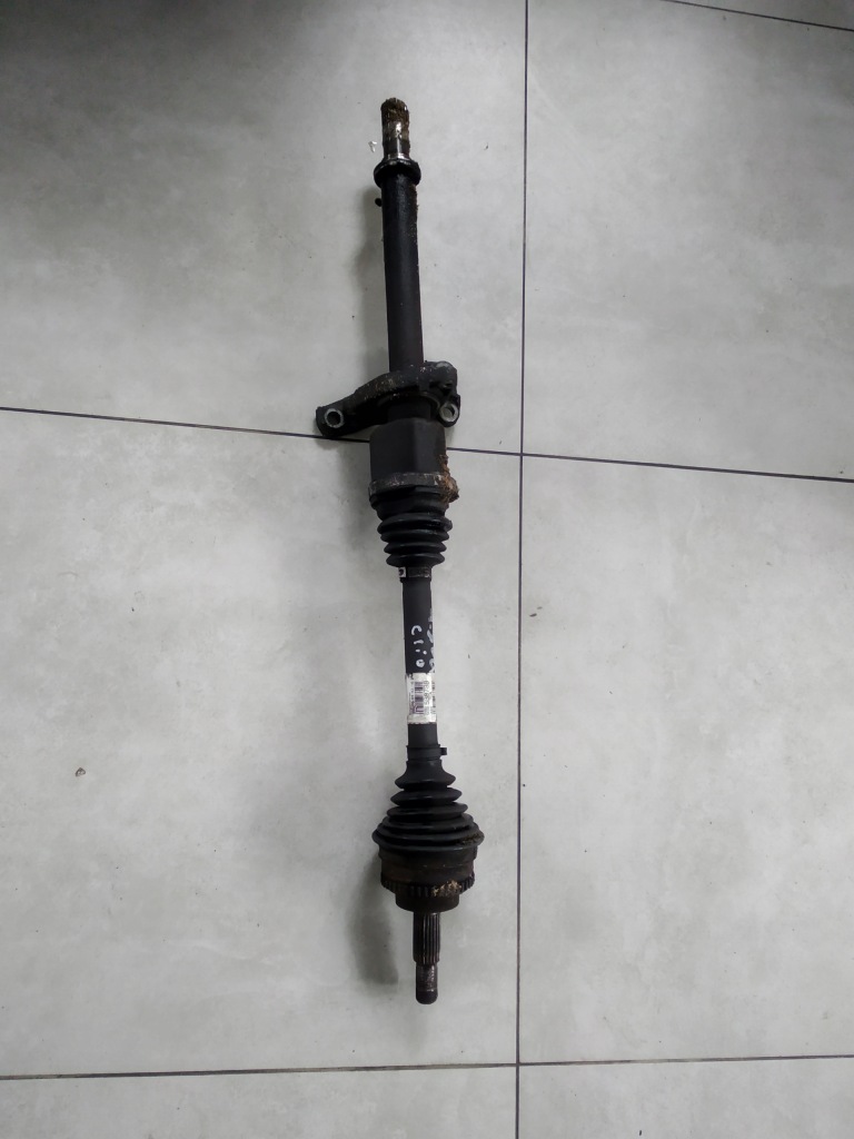 Купить Приводной вал правая длинная renault clio 2 1.5 dci 8200538738