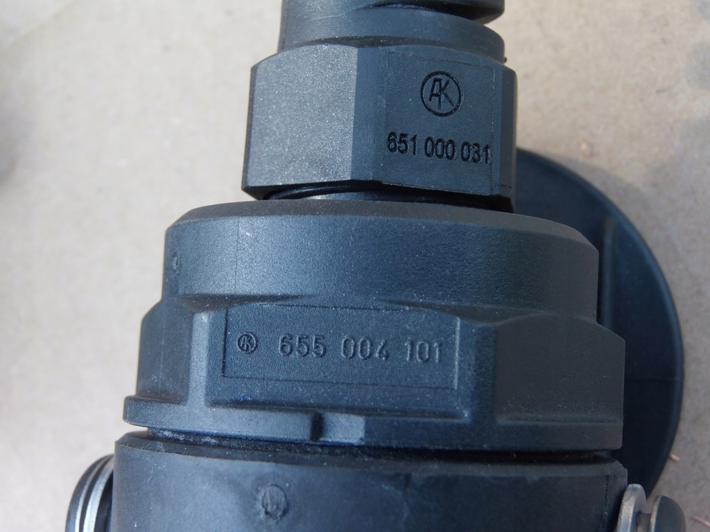 фото №8, Штекер трубка комплект 651000031 scania r xpi 400 440