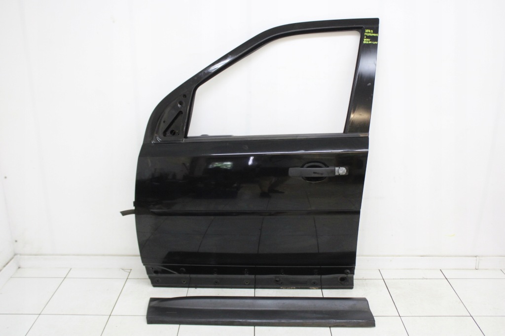 фото №1, Land rover freelander ii 06r- дверь левая передние левый перед 820