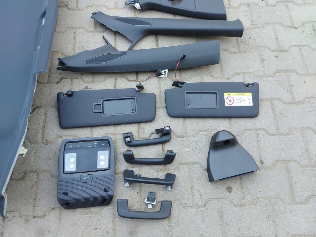 Vw id4 11a , 2024r suv 5d потолок пластики комплект Недорого