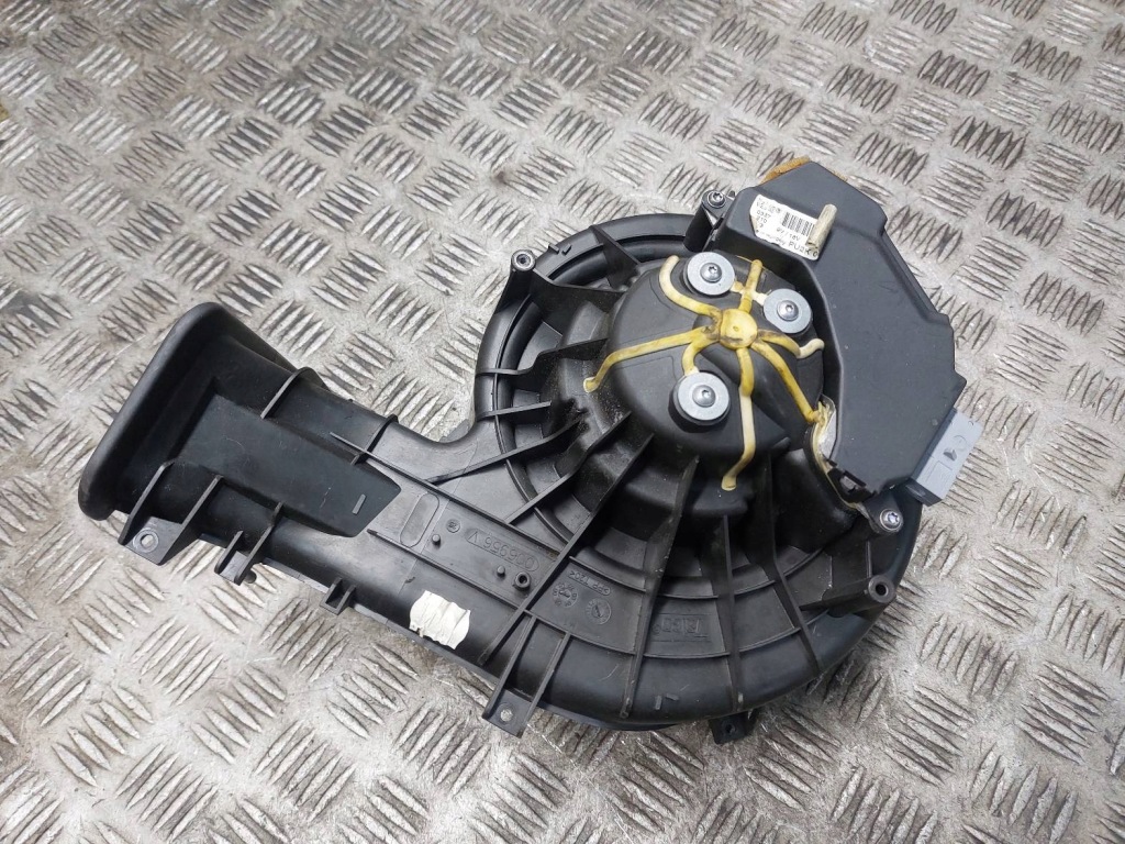 фото №1, Повітродувка вентилятор обдув + резистор opel vectra c 985852t 73421312