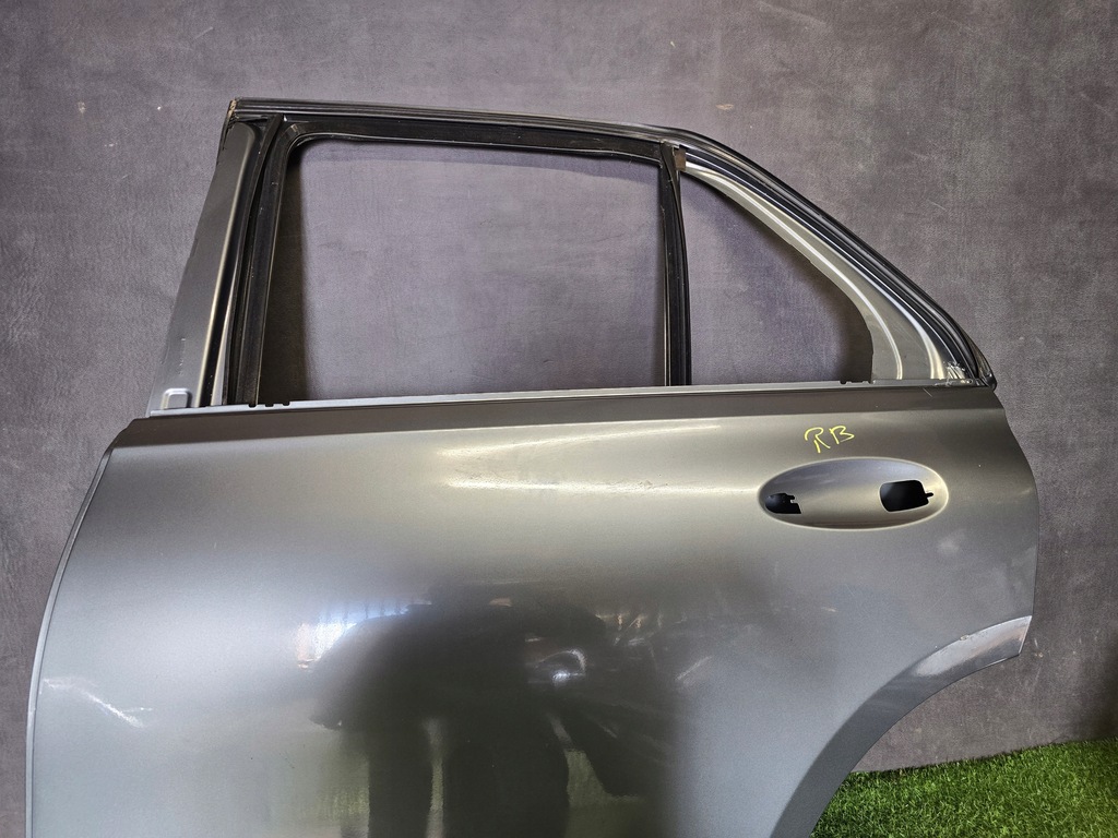 фото №8, Дверь левая задняя mercedes gle w167