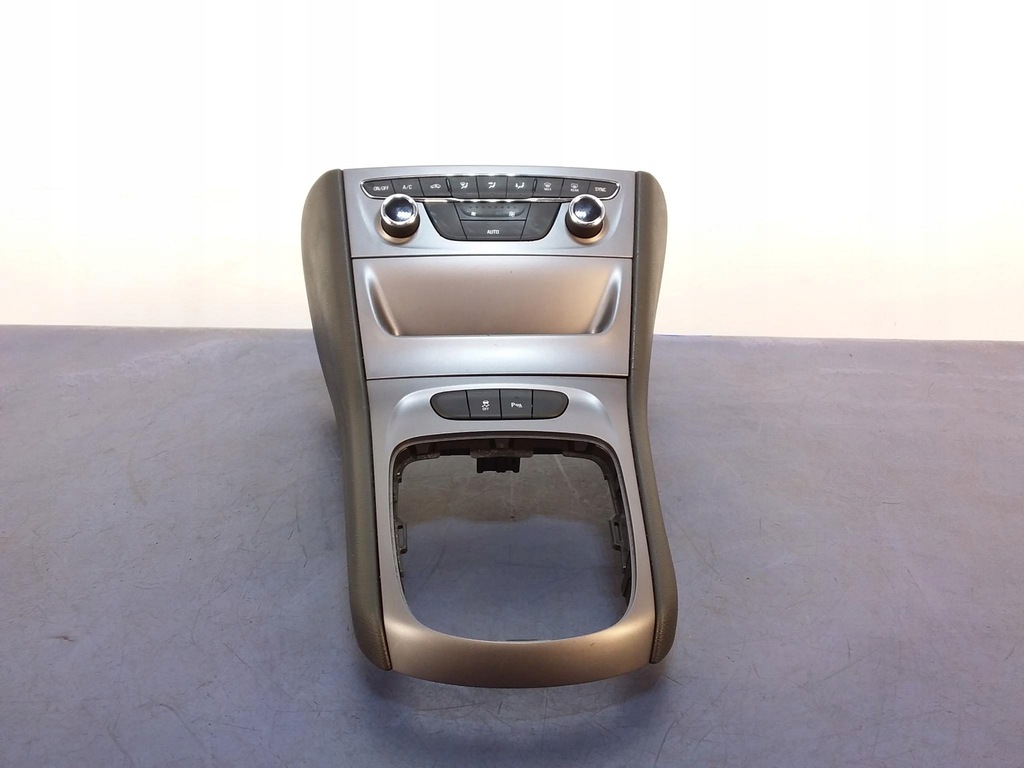 фото №1, Opel astra k панель кондиціонера обдув рамка