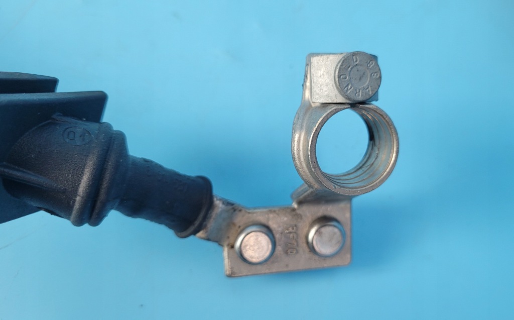 фото №5, Bmw 2' f44 gran coupe 22r шланг генератора клемма 8654632