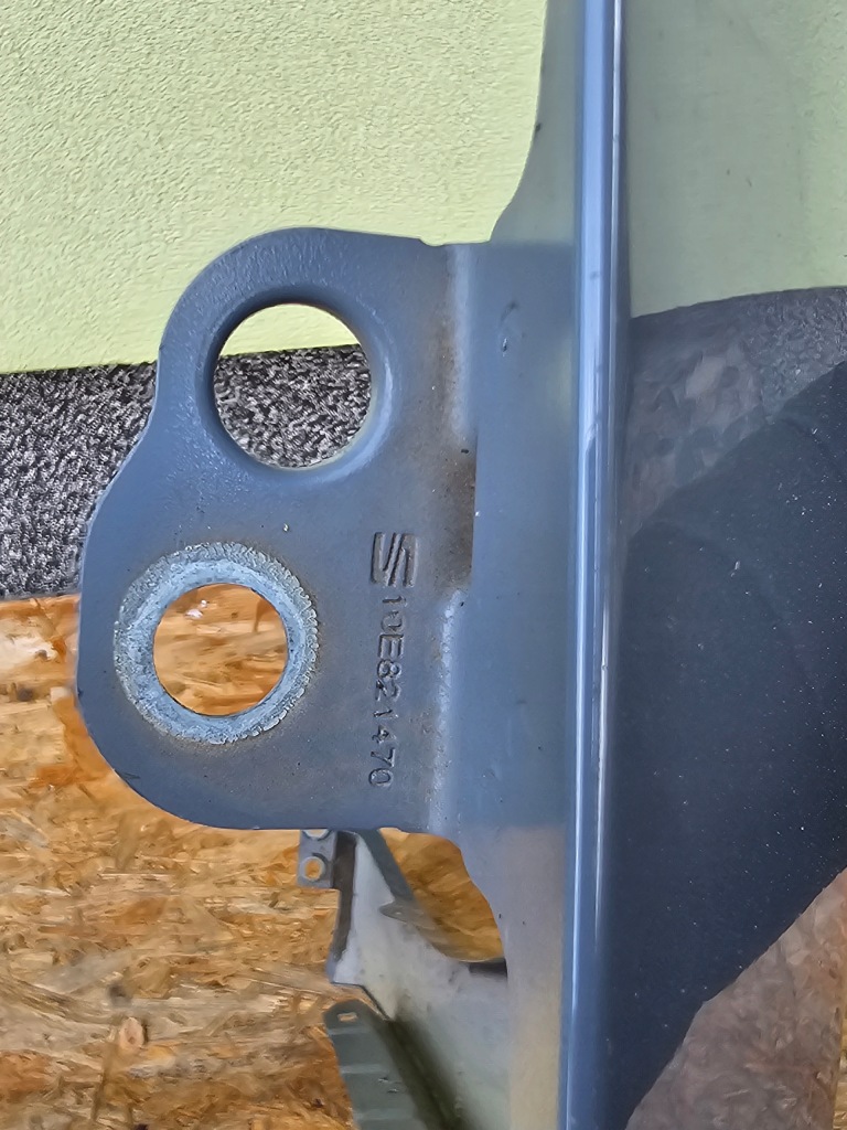 Крыло  правый  перед seat cupra born оригинальный номер Киев