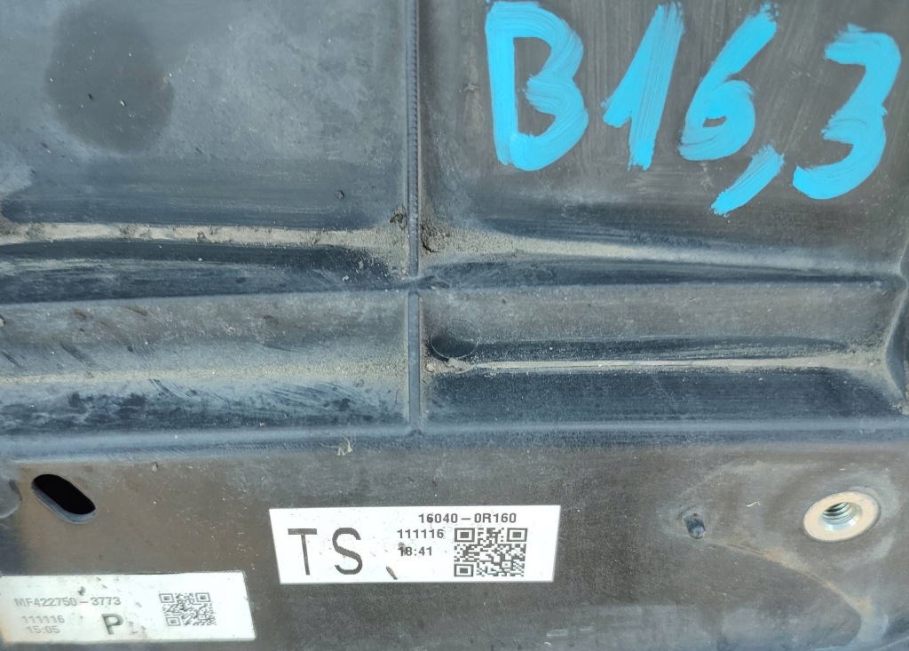 Комплект радіатор води кондиціонер інтеркулер вентилятори toyota avensis t27 2.2 Недорого