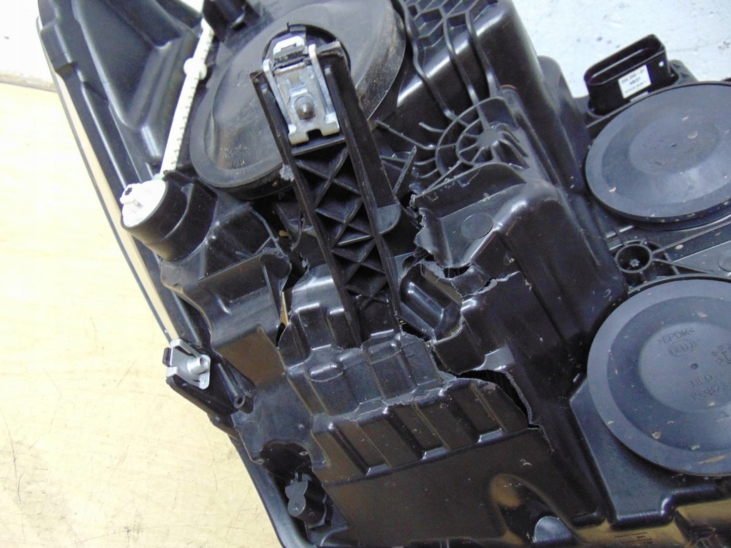 фото №11, Лампа левая перед man tge vw crafter ii 7c1941005b europa