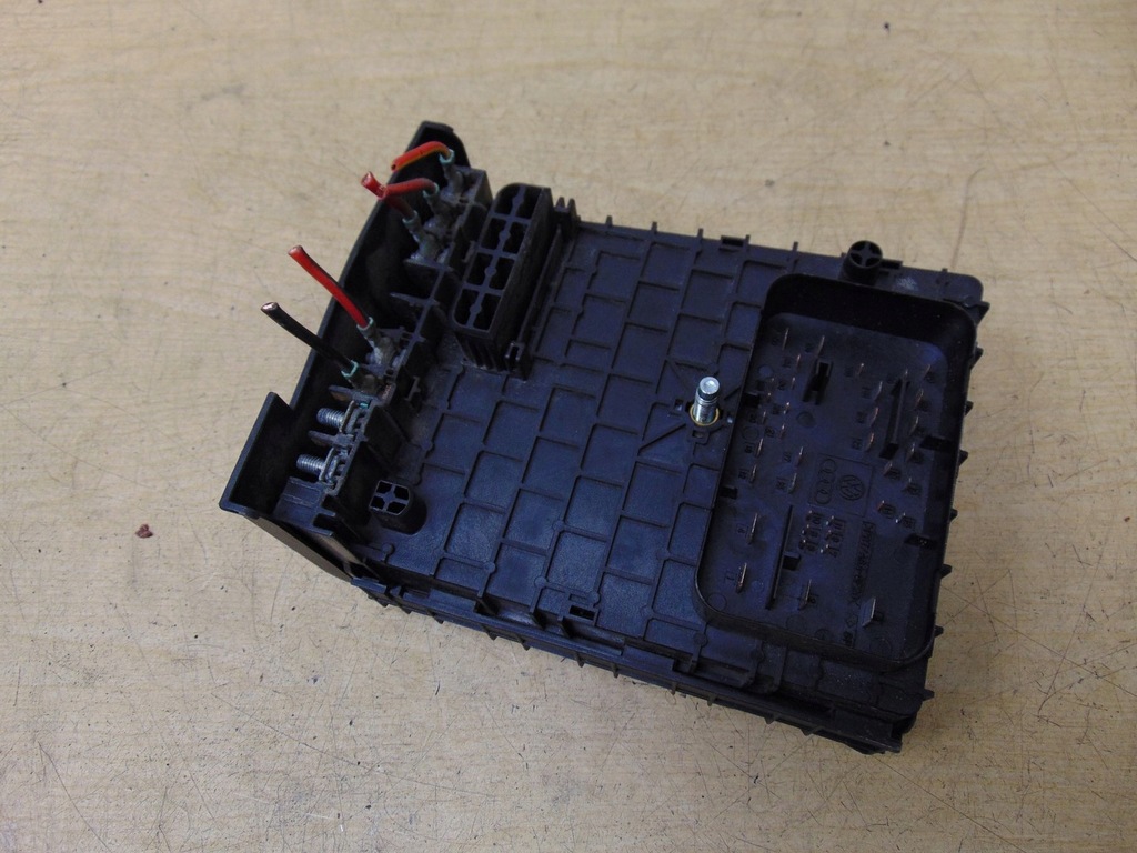 фото №6, Коробка предохранителей vw passat b7 1.6 tdi