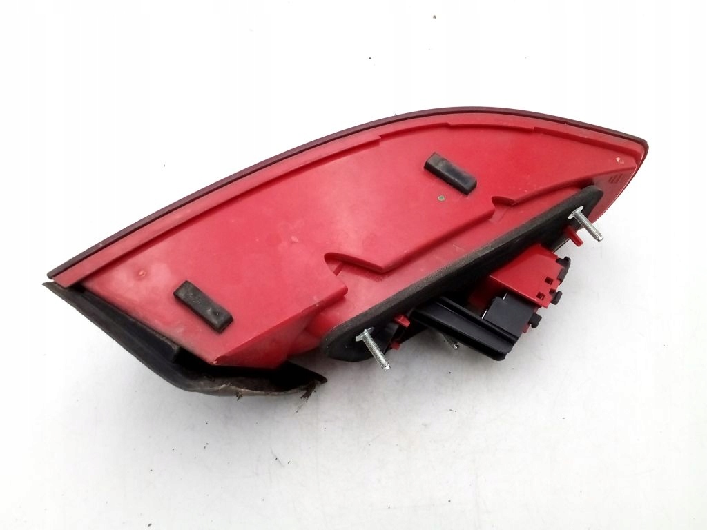 Alfa romeo 159 sedan лампа правая задний  задняя 60691363 + вкладыш с Разборки