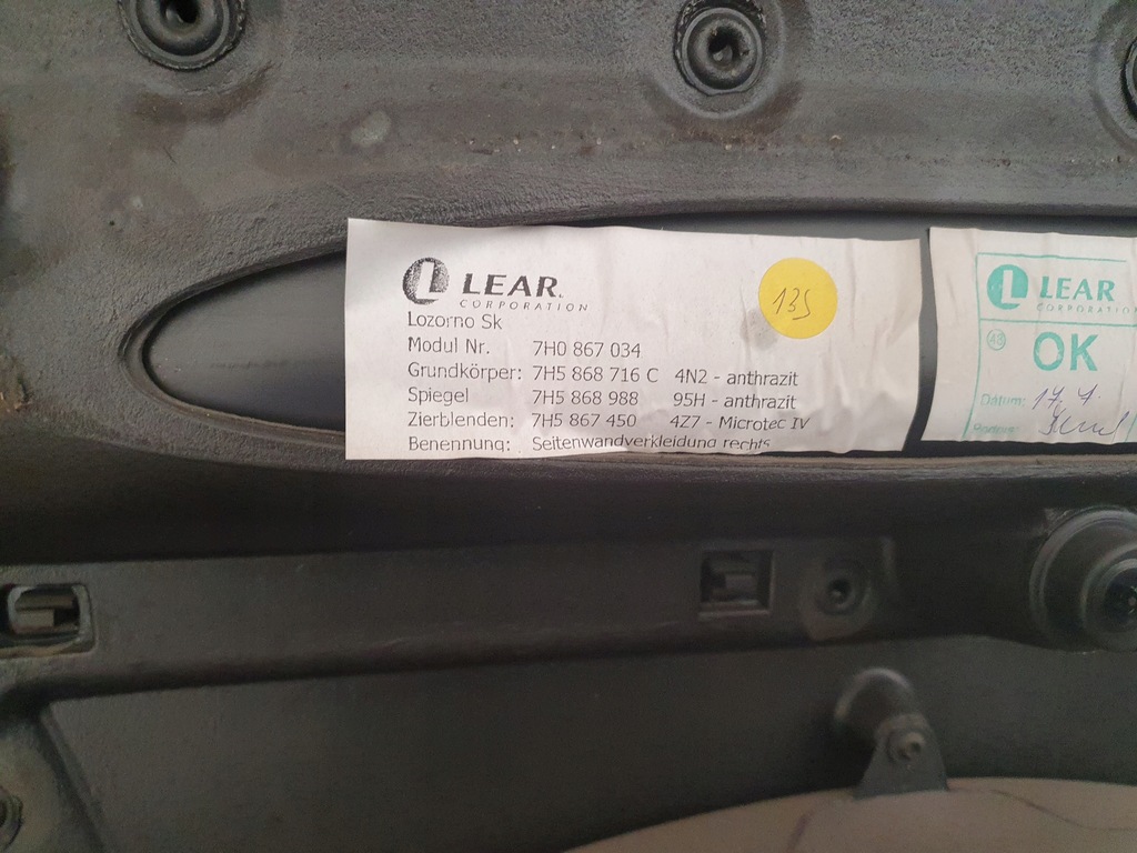 фото №7, Обшивка правый задняя шторка vw t5 multivan